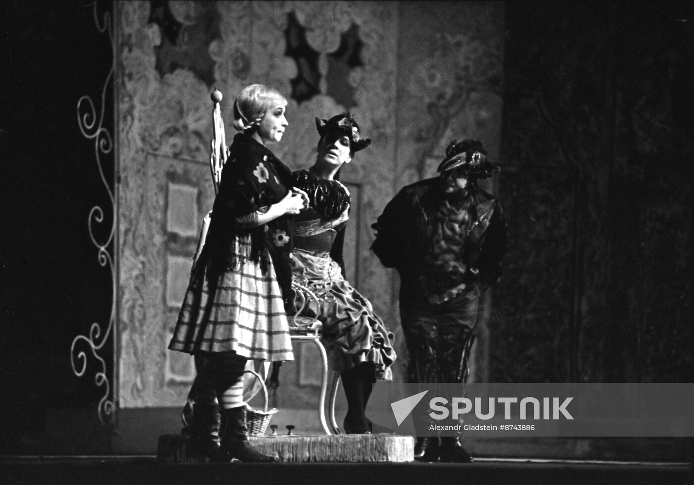 Scene from Mikhail Raukhverger's opera and ballet The Snow Queen