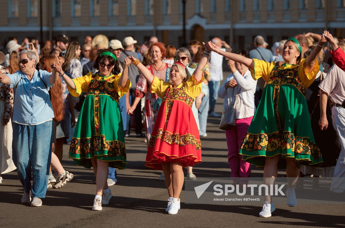Russia Circle Dances Festival