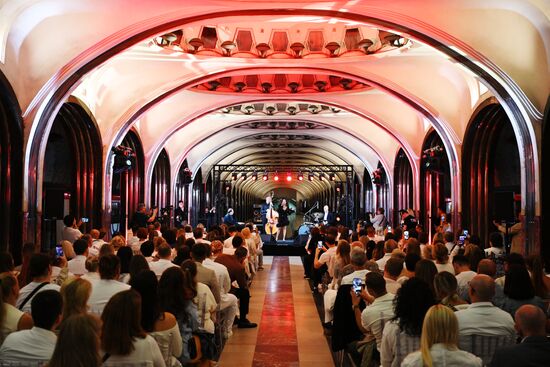Russia Metro Jazz Night