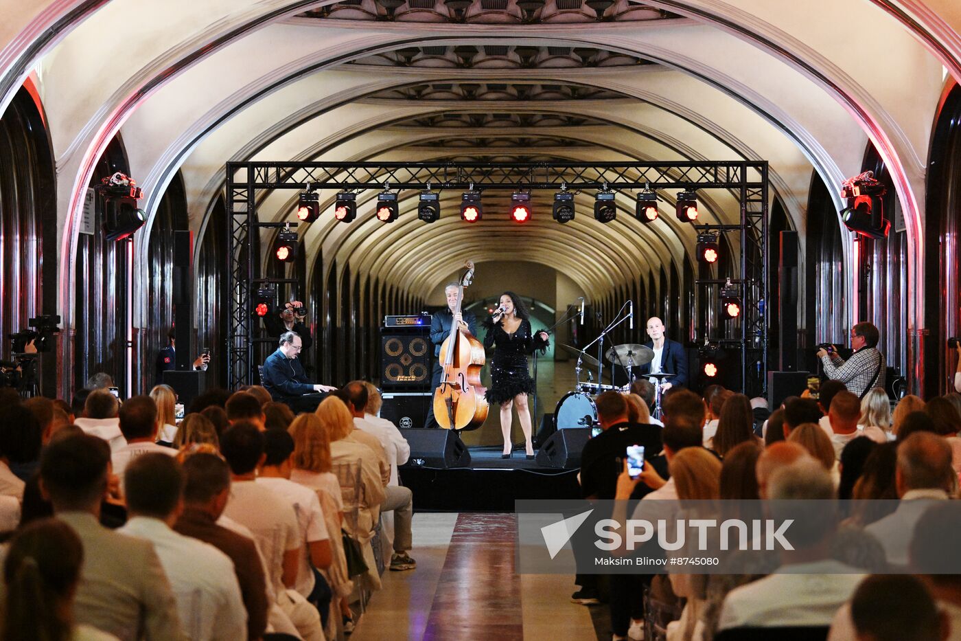 Russia Metro Jazz Night