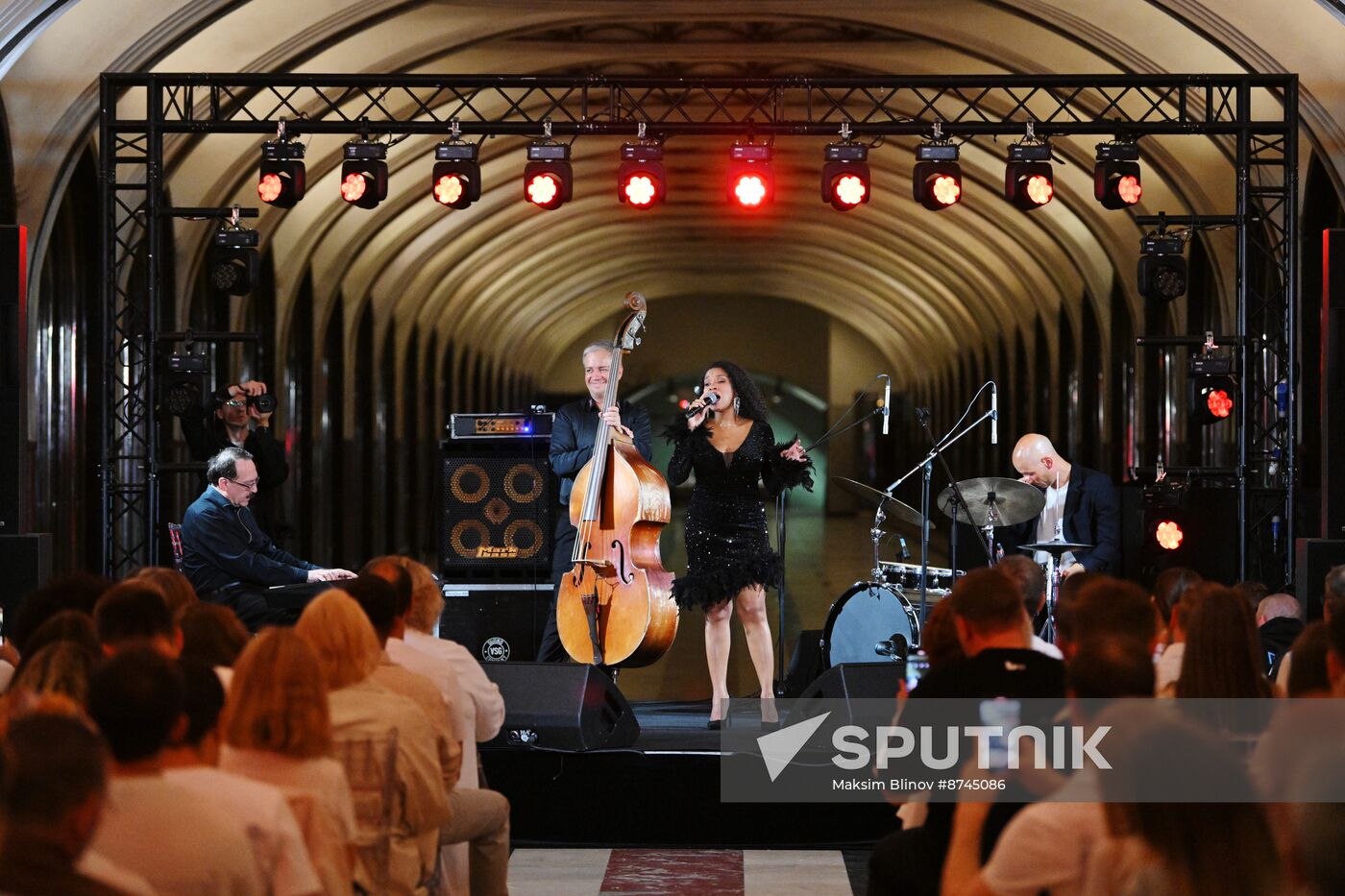 Russia Metro Jazz Night