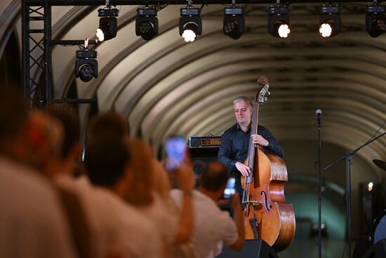 Russia Metro Jazz Night