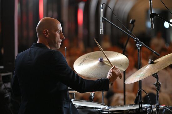 Russia Metro Jazz Night