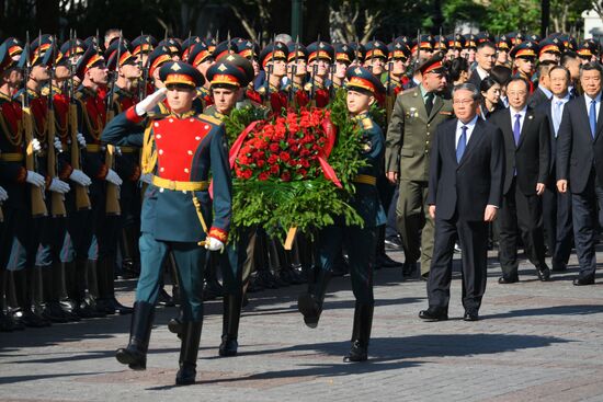 Russia China Wreath Laying