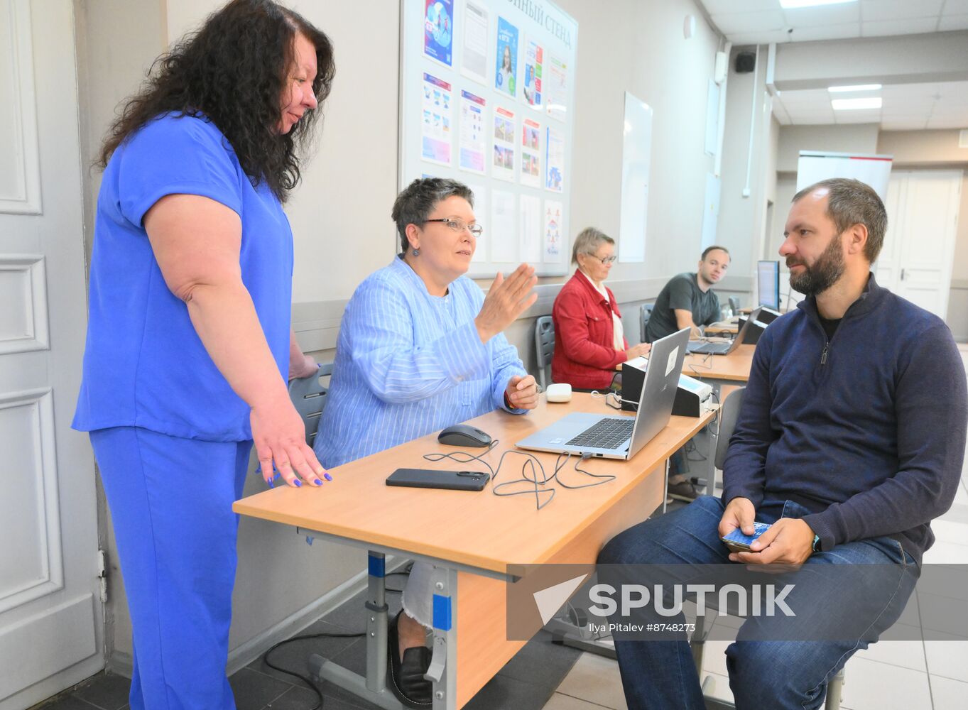 Russia Elections Test Voting