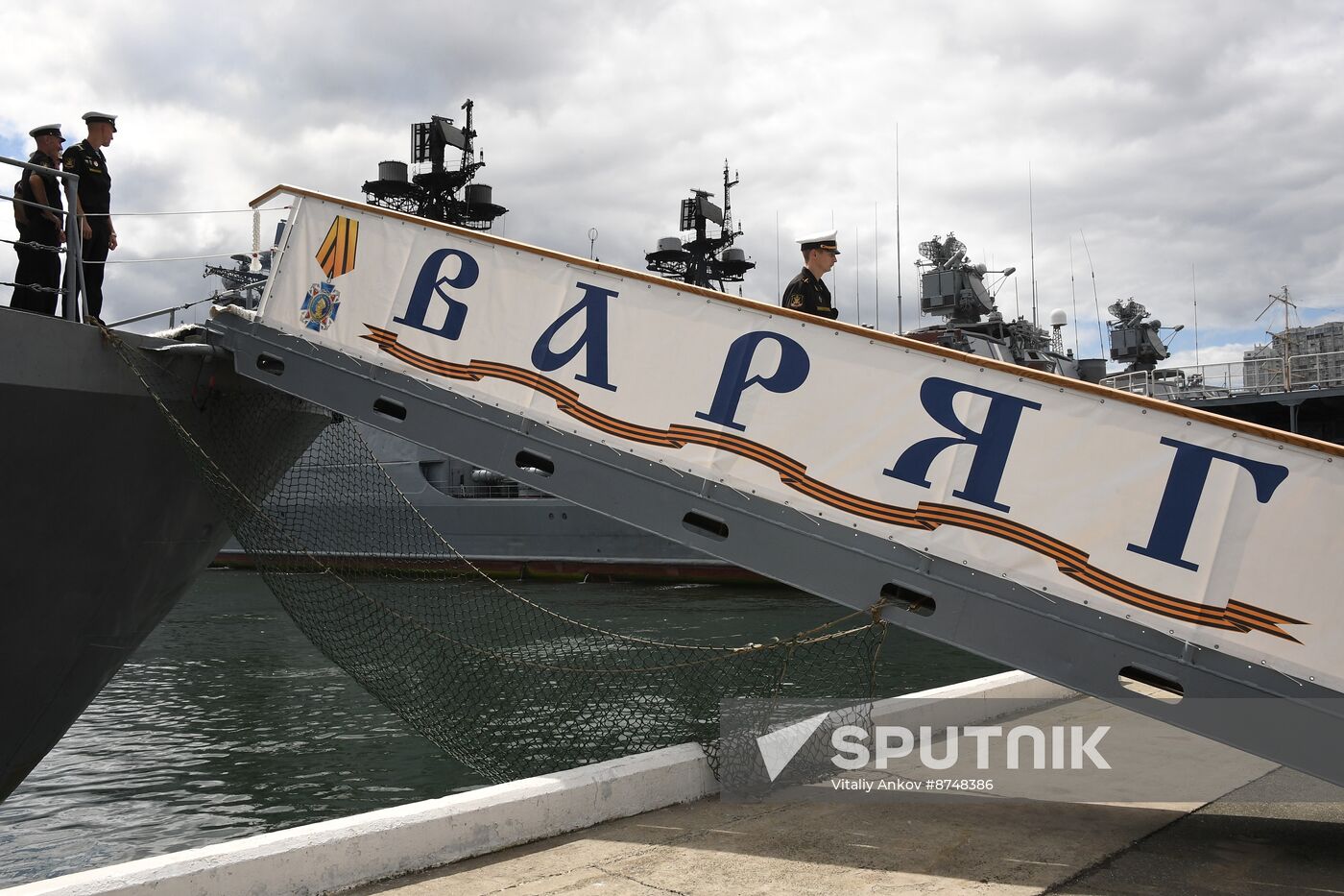 Russia Navy Warships Welcoming