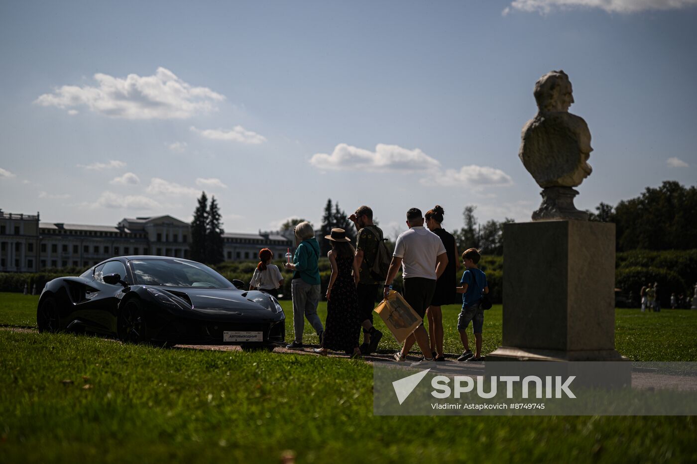 Russia Retro Cars Show
