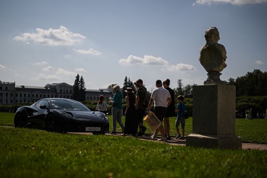 Russia Retro Cars Show