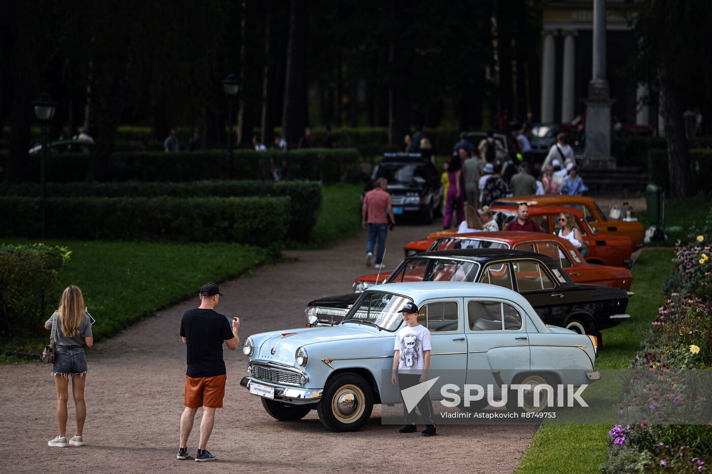 Russia Retro Cars Show