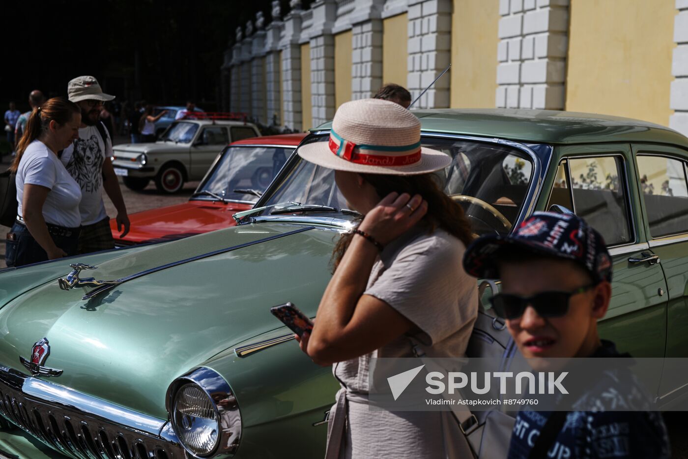 Russia Retro Cars Show