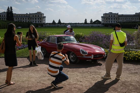 Russia Retro Cars Show