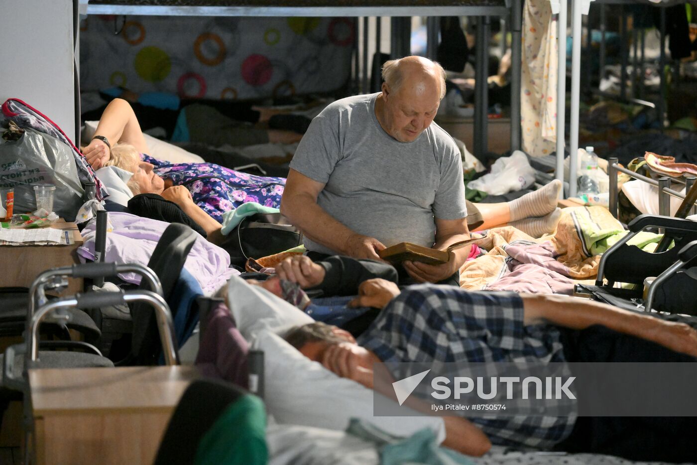 Russia Ukraine Kursk Attack Evacuees