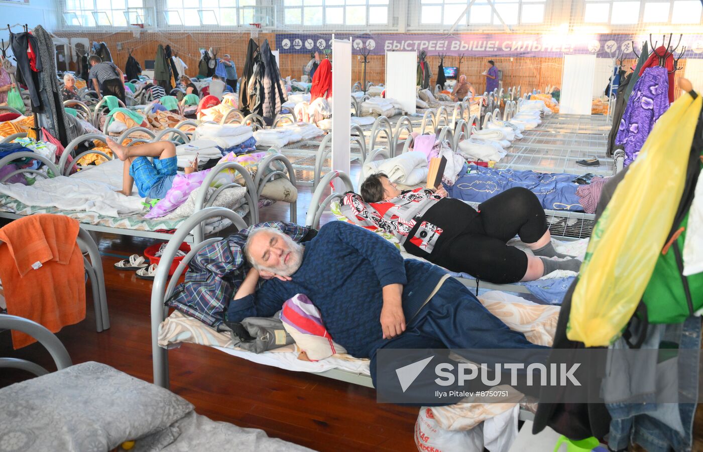 Russia Ukraine Kursk Attack Evacuees