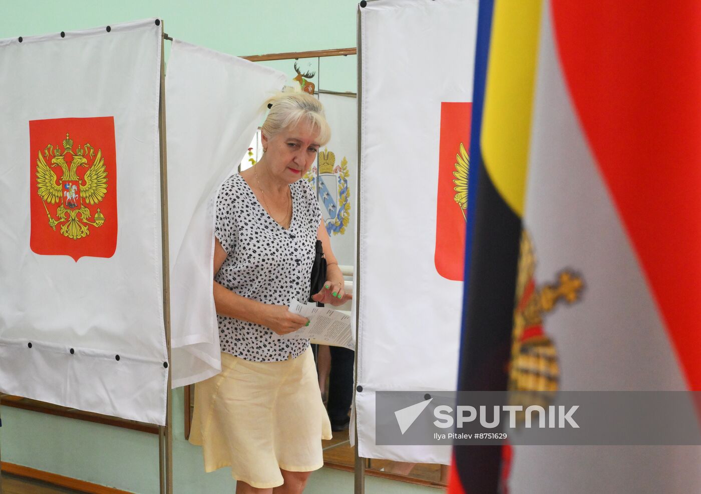 Russia Elections Early Voting