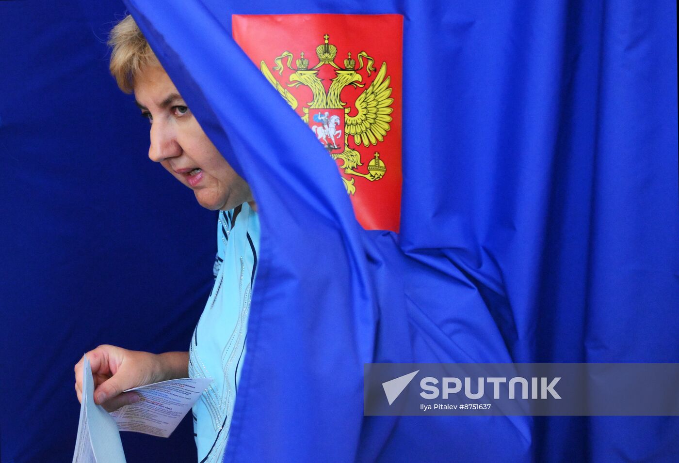 Russia Elections Early Voting