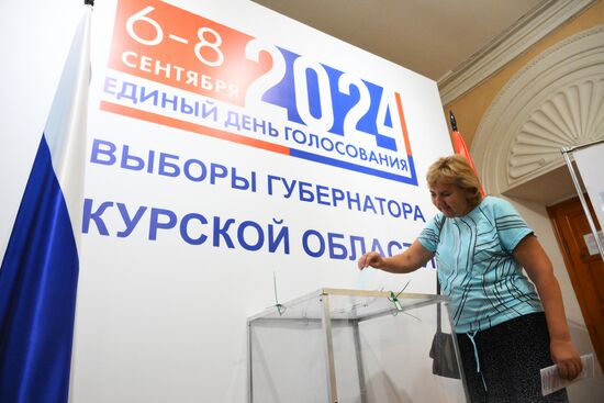 Russia Elections Early Voting