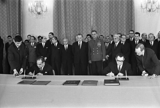 Ceremony to sign USSR-Malaysia protocol