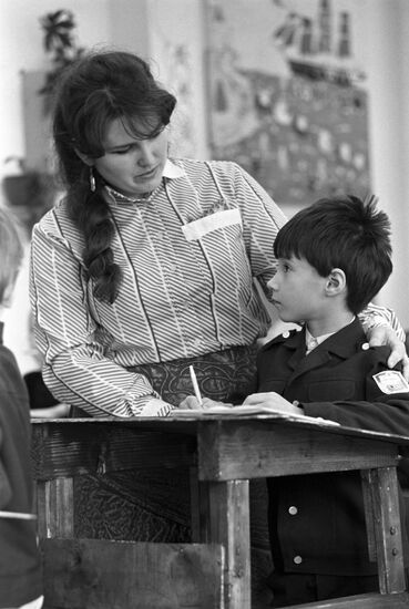 Schoolchildren in Pushkin