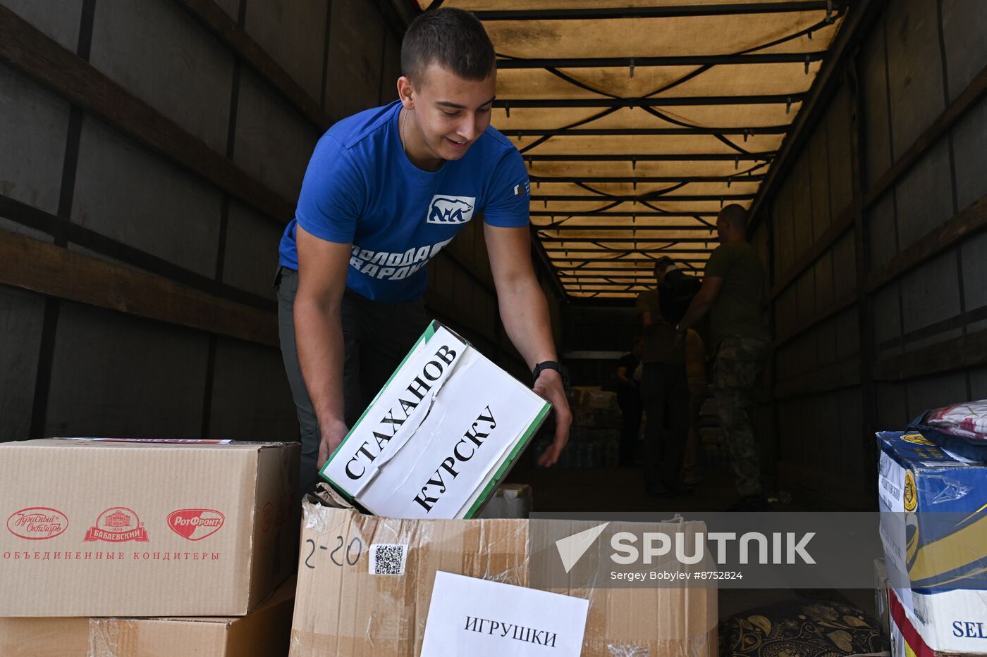 Russia Ukraine Kursk Attack Humanitarian Aid