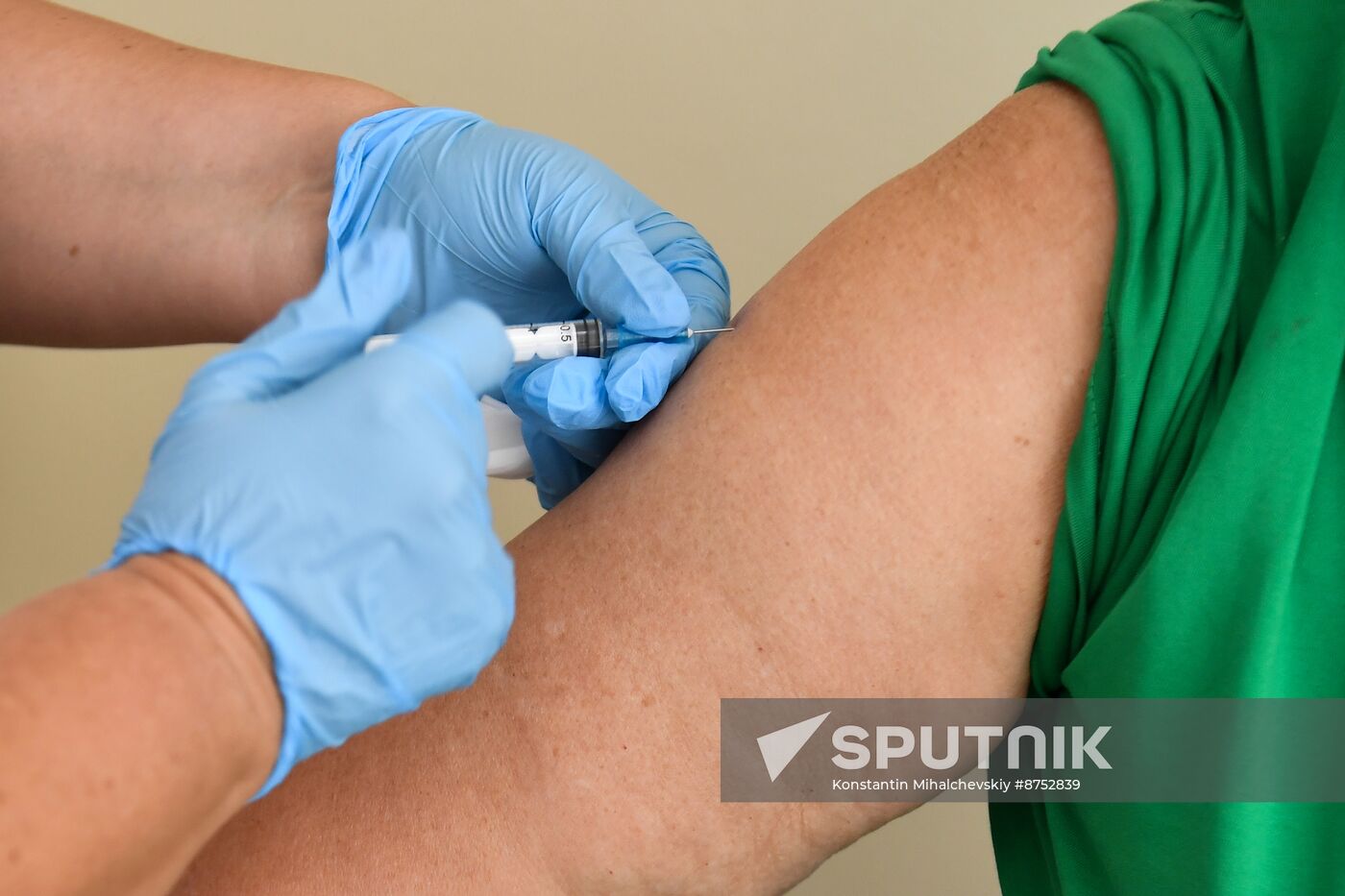 Russia Flu Vaccination