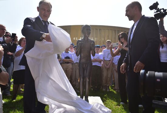 Russia Beslan School Siege Anniversary