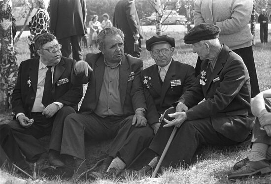 Great Patriotic War veterans who fought on Neva Bridgehead