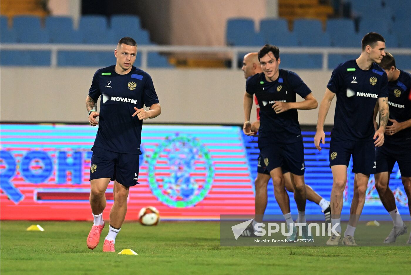 Vietnam Soccer Friendly Vietnam - Russia Training