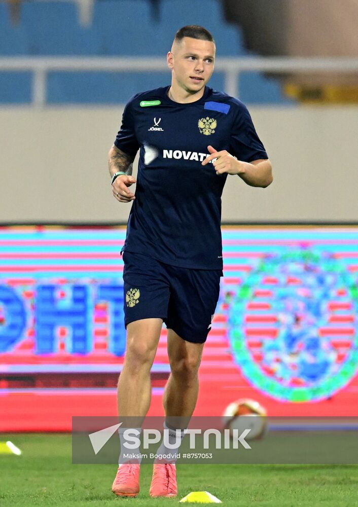 Vietnam Soccer Friendly Vietnam - Russia Training