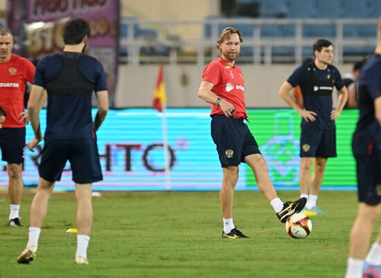 Vietnam Soccer Friendly Vietnam - Russia Training