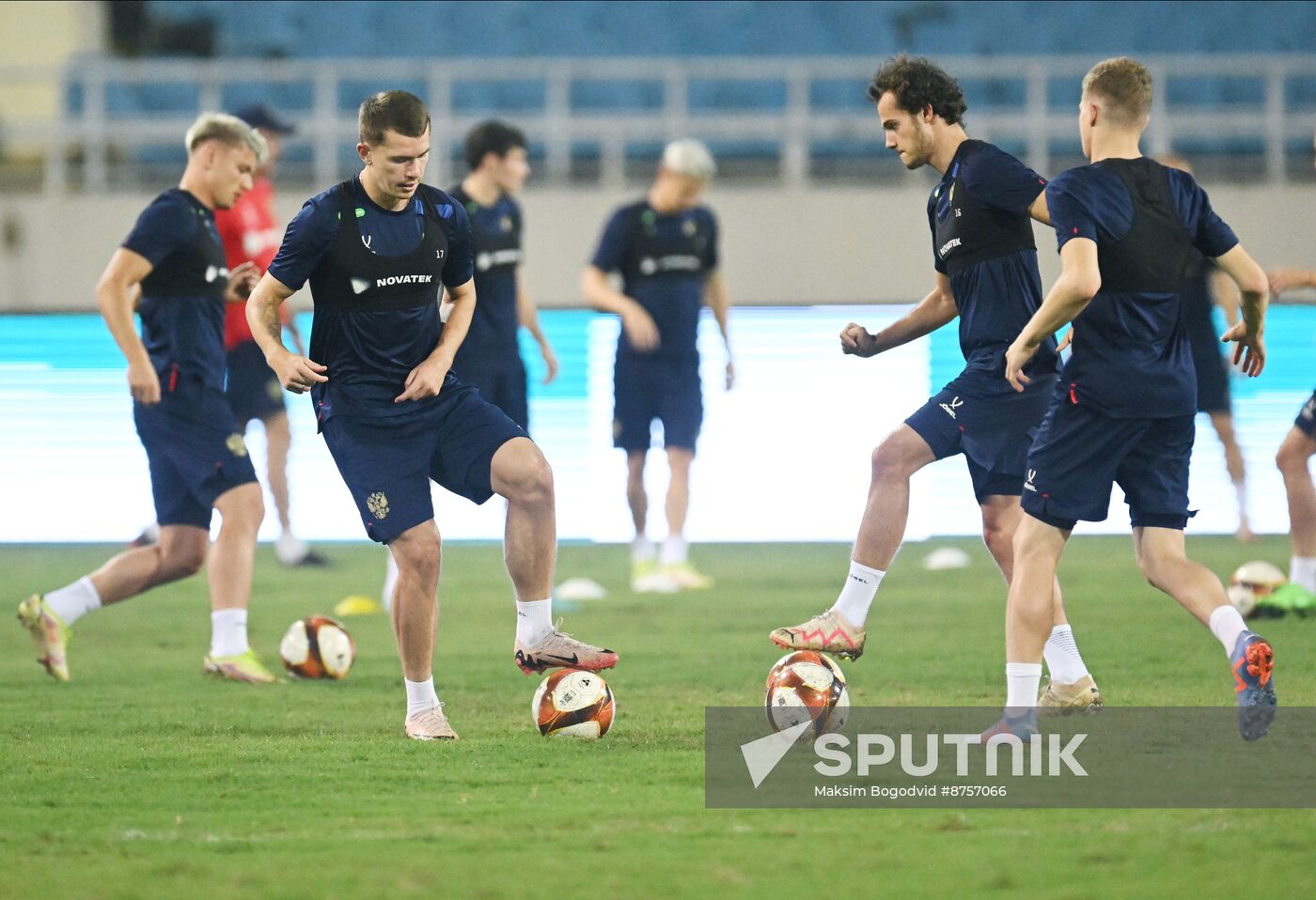 Vietnam Soccer Friendly Vietnam - Russia Training