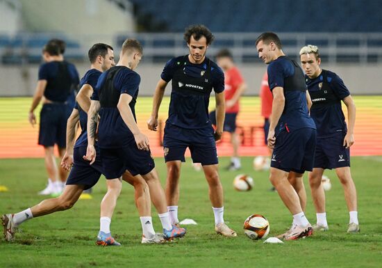 Vietnam Soccer Friendly Vietnam - Russia Training