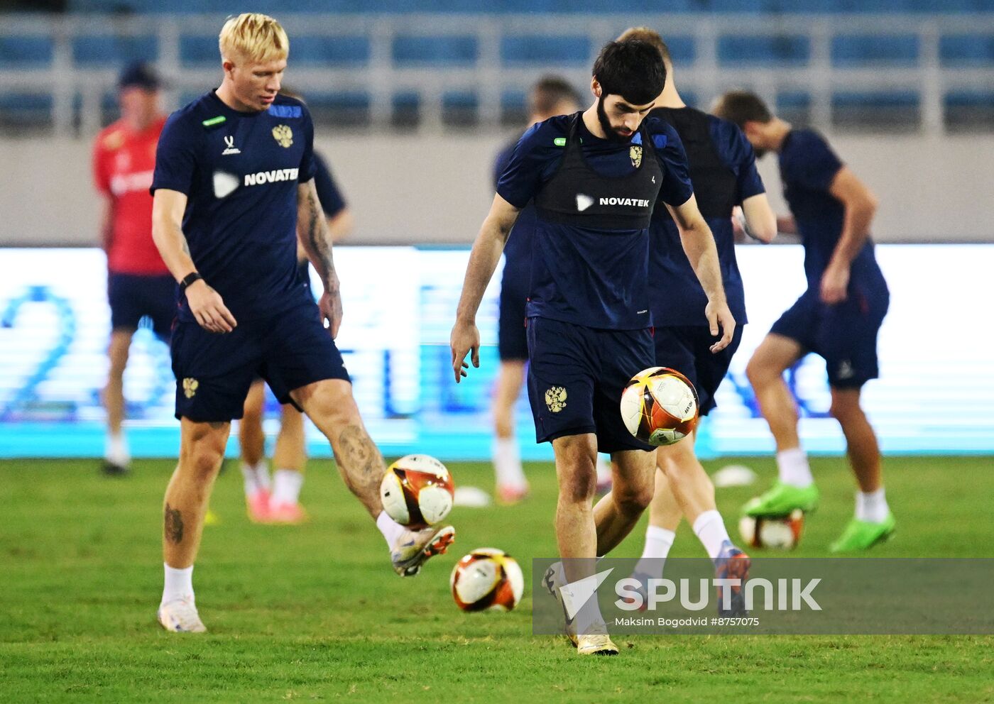 Vietnam Soccer Friendly Vietnam - Russia Training