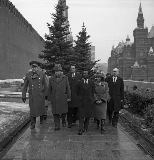 Mengistu Haile Mariam visits USSR, 1984