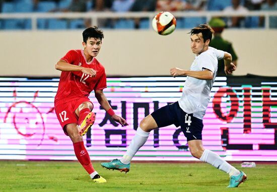 Vietnam Soccer Friendly Vietnam - Russia