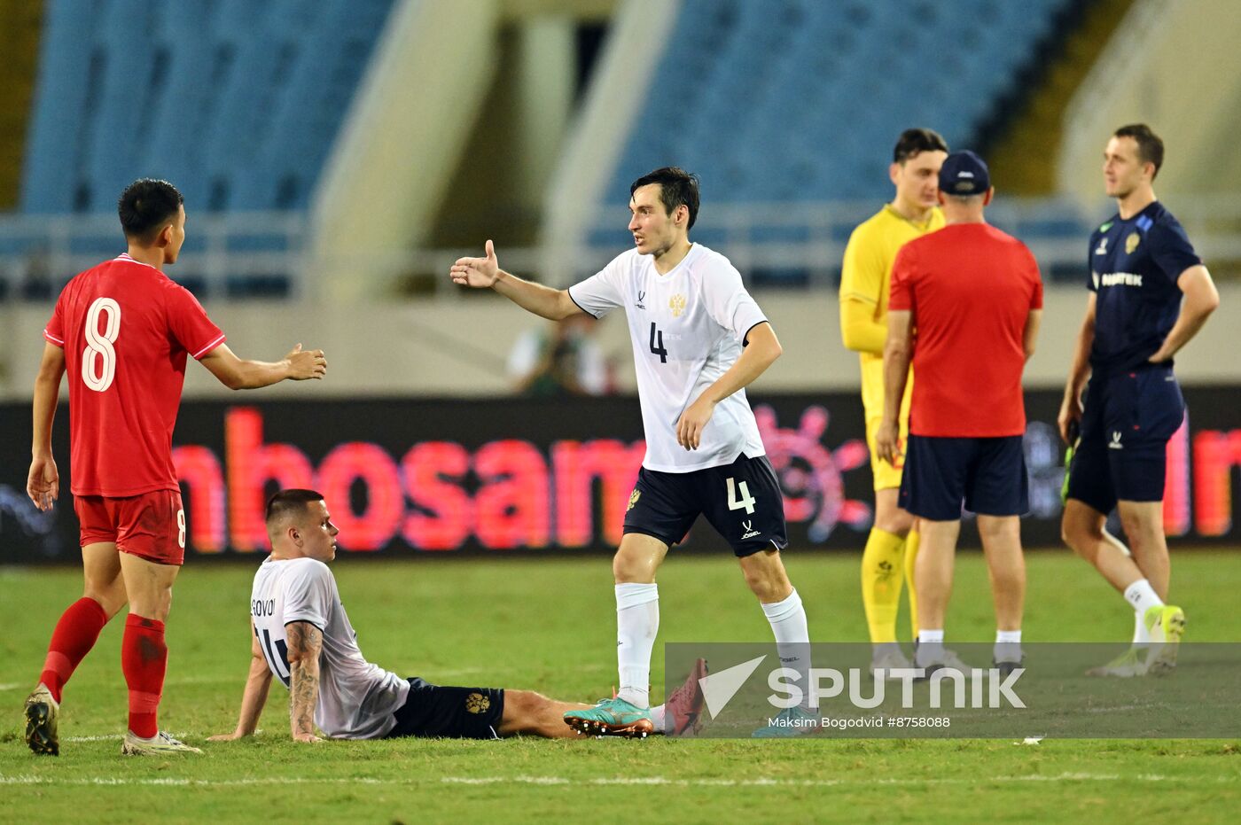 Vietnam Soccer Friendly Vietnam - Russia