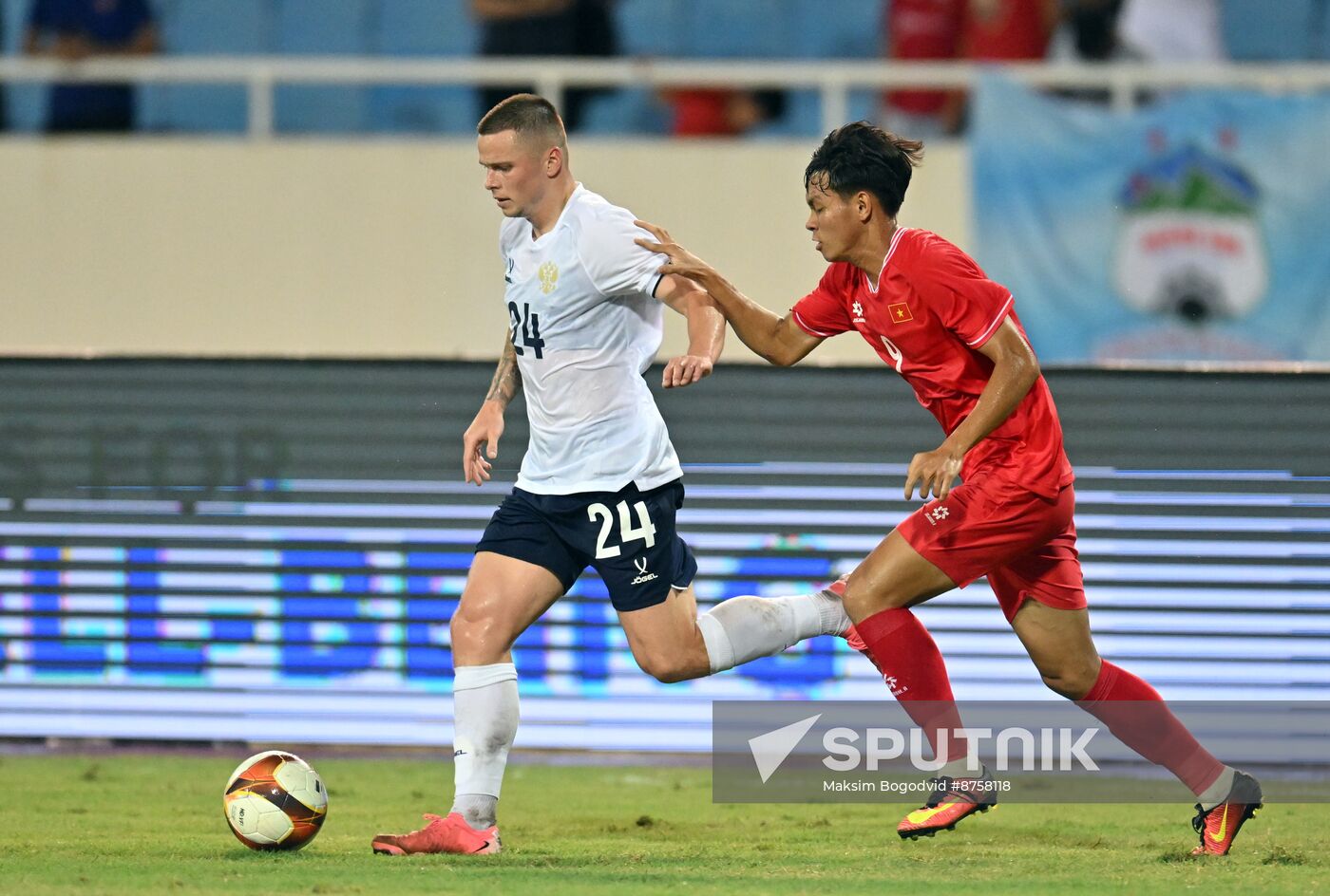 Vietnam Soccer Friendly Vietnam - Russia