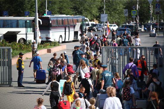 Russia Ukraine Military Operation Evacuees