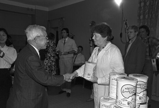Ceremony to hand over humanitarian aid from Japan to Moscow Children's Hospital No. 6