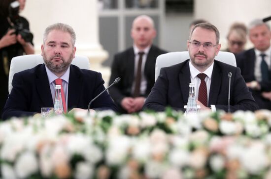 Russia Vietnam Parliament