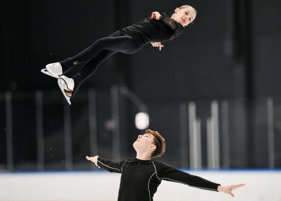 Russia Figure Skating Tutberidze Team Training