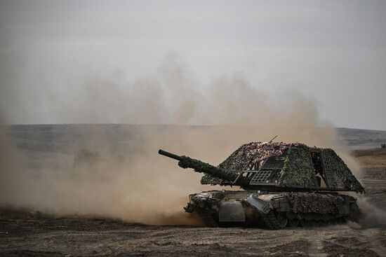 Russia Ukraine Military Operation Combat Training