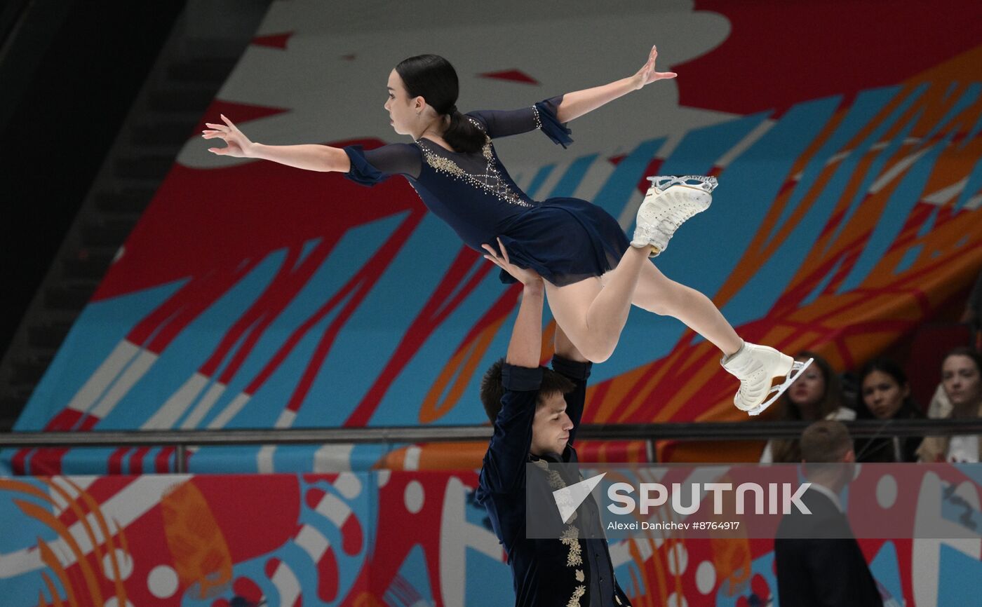 Russia Figure Skating Test Skates Pairs