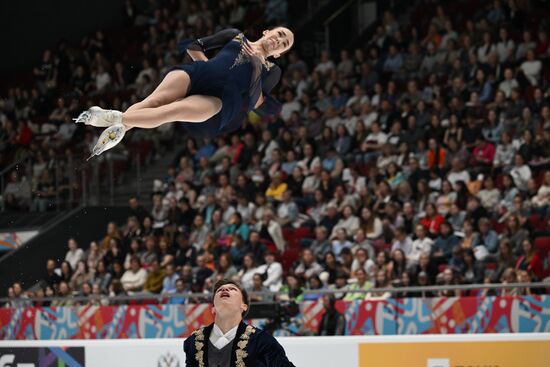 Russia Figure Skating Test Skates Pairs