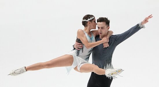 Russia Figure Skating Test Skates Pairs