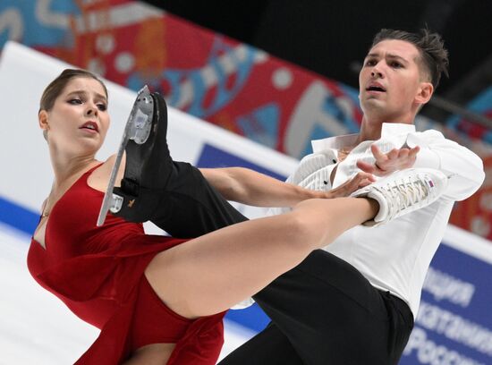 Russia Figure Skating Test Skates Pairs