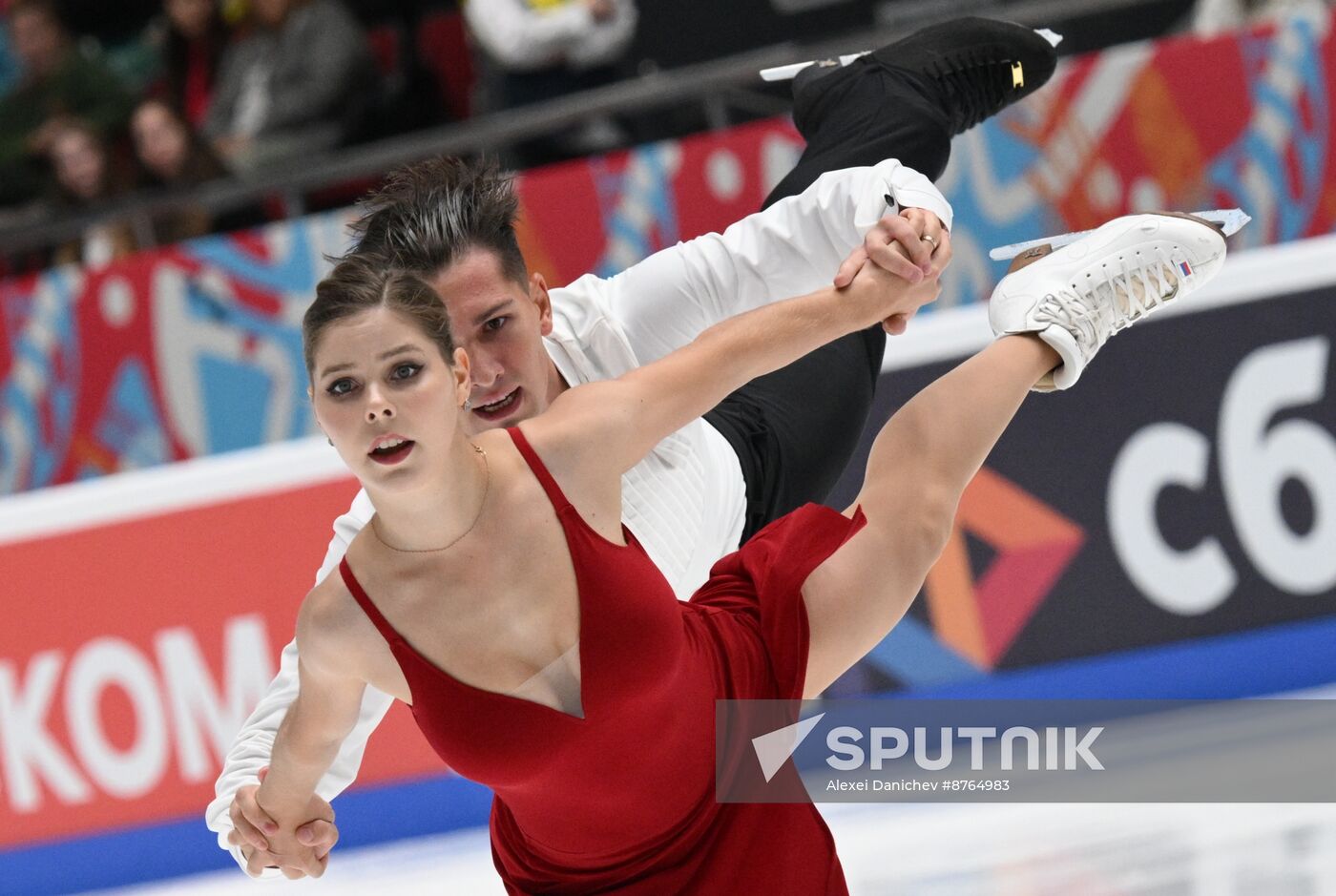 Russia Figure Skating Test Skates Pairs