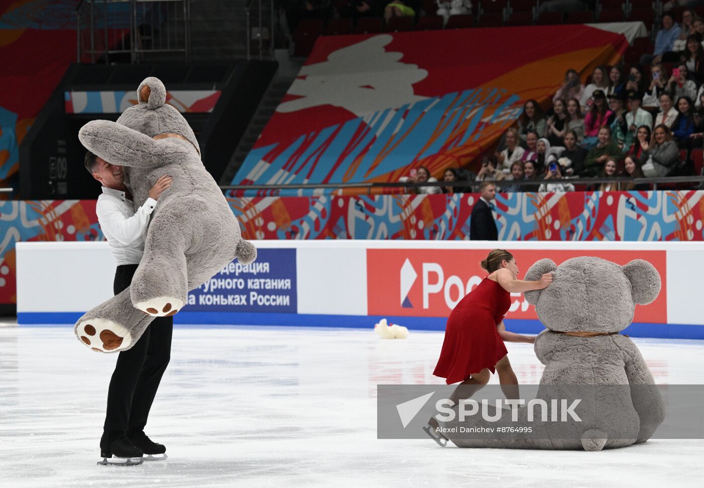 Russia Figure Skating Test Skates Pairs