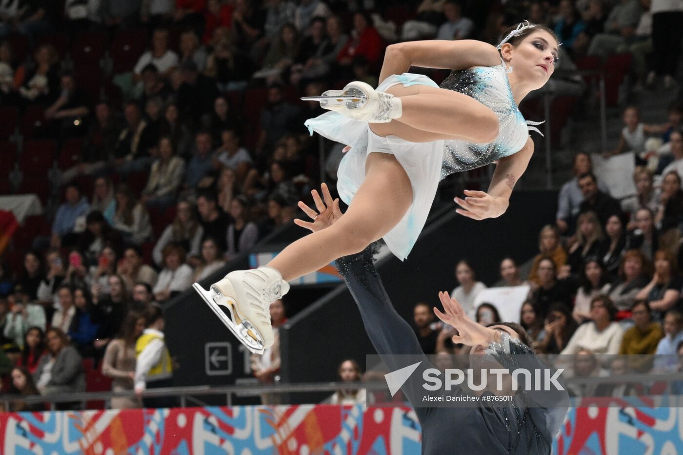 Russia Figure Skating Test Skates Pairs