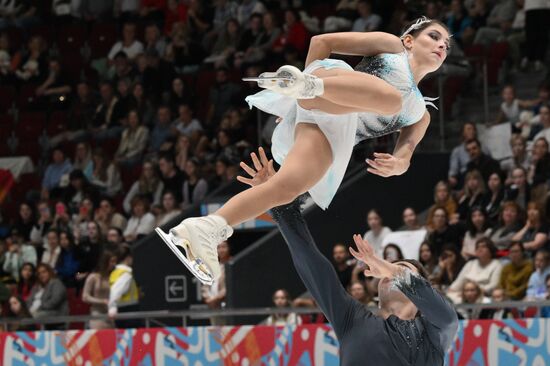 Russia Figure Skating Test Skates Pairs