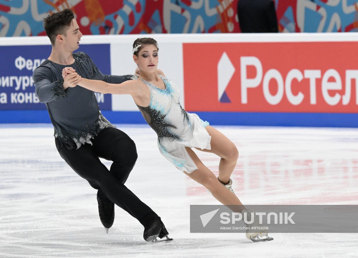 Russia Figure Skating Test Skates Pairs